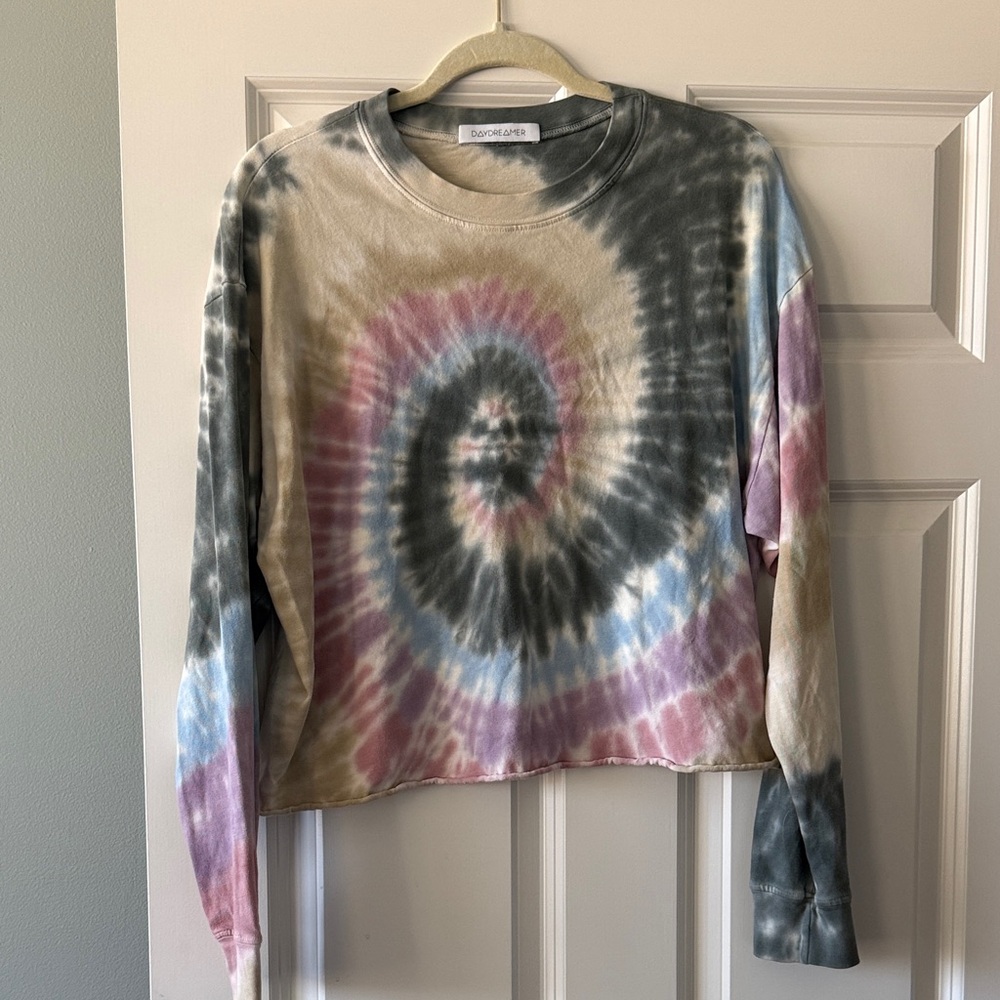Daydreamer crop long sleeve tie-dye